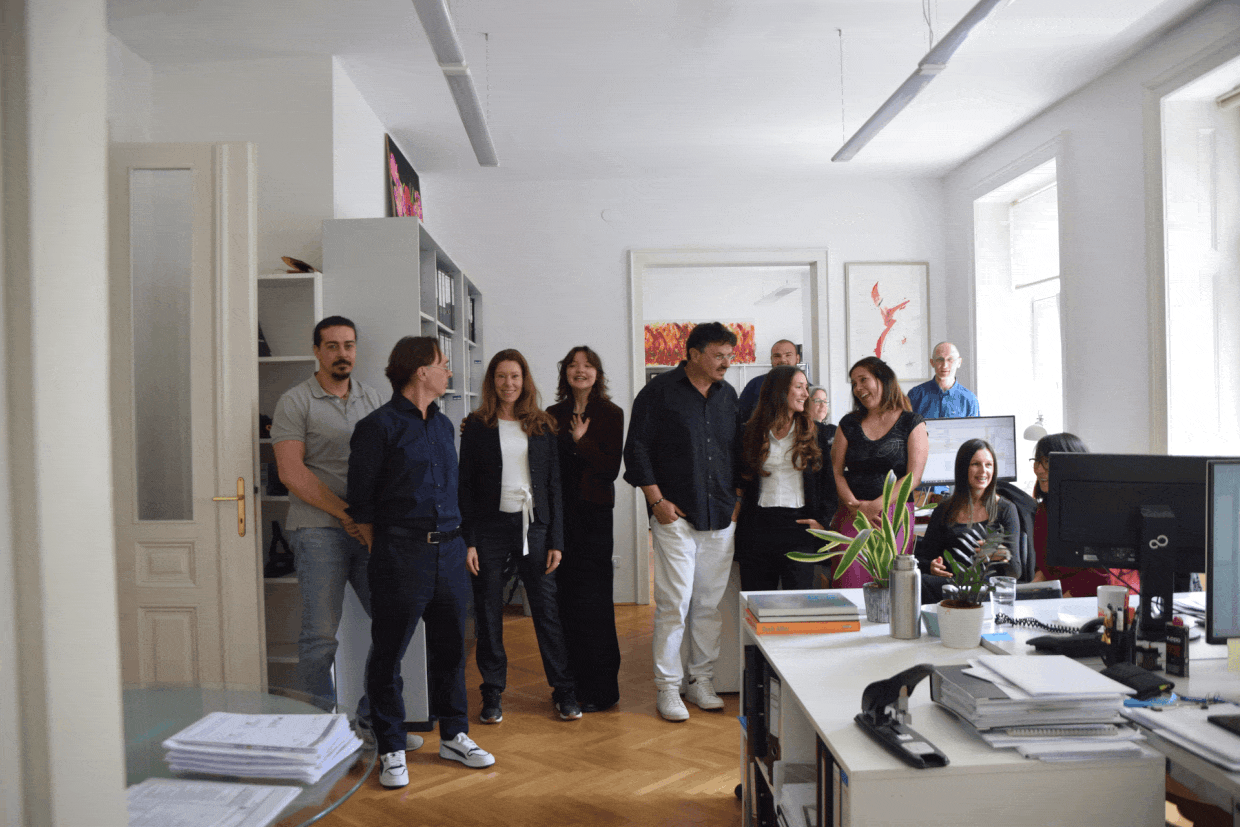 Das Team von RH+ Architekten im Wiener Büro