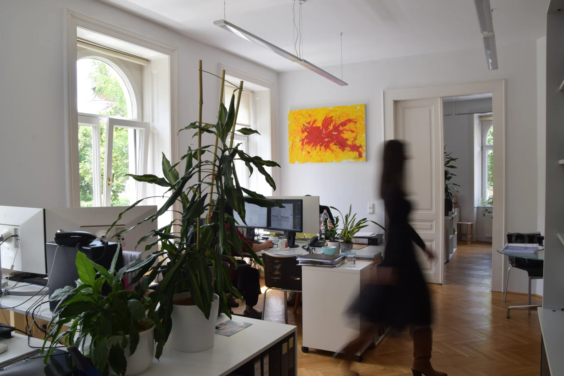 Innenansicht der Büroräumlichkeiten von rh+